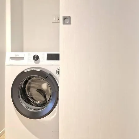 Apartment Minimal Chic Wi-fi Clima