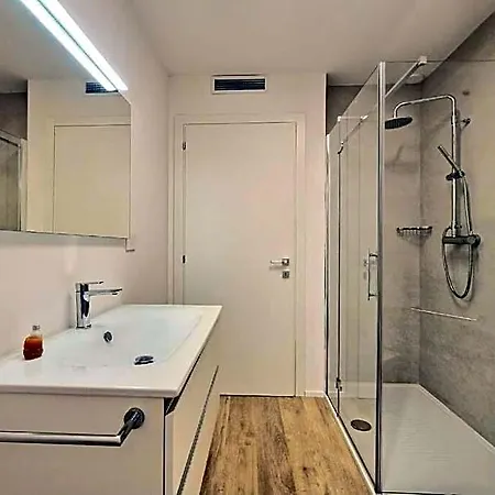 Minimal Chic Wi-fi Clima Lejlighed *