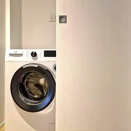 Minimal Chic Wi-fi Clima Apartment *