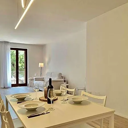 Minimal Chic Wi-fi Clima