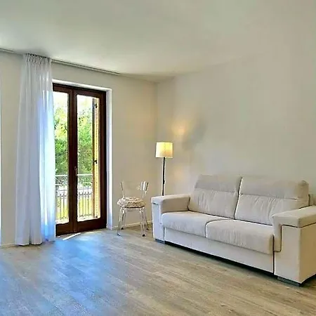 Minimal Chic Wi-fi Clima *