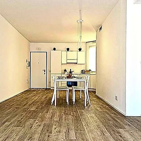 Minimal Chic Wi-fi Clima *